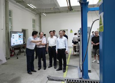 江苏省发改委副主任林康一行莅临海洋装备研究院调研指导，共探江苏科技发展新路径